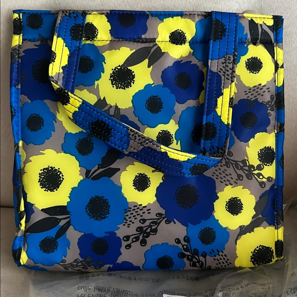 NWT Lug Pulley Tote in Peony Blue 💙💛 - Picture 4 of 6